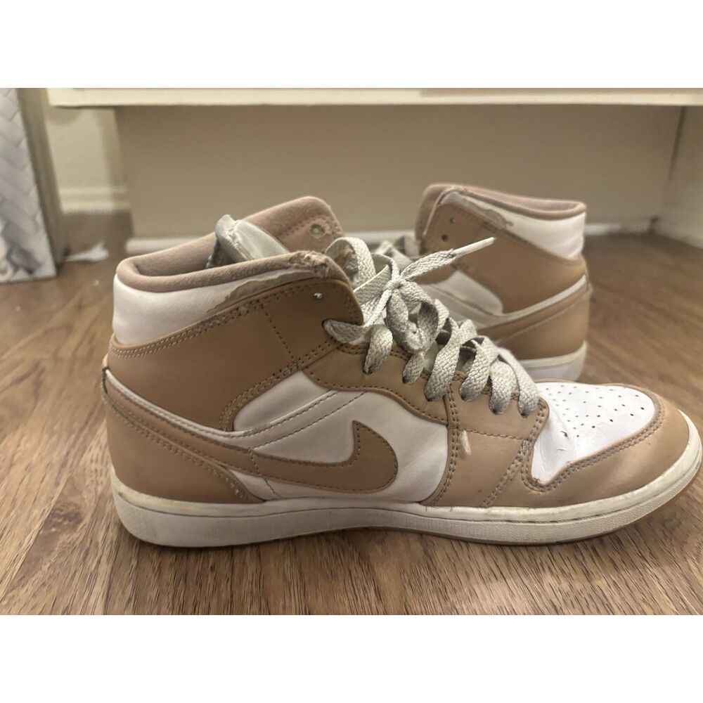 Jordan 1 Mid Tan Gum